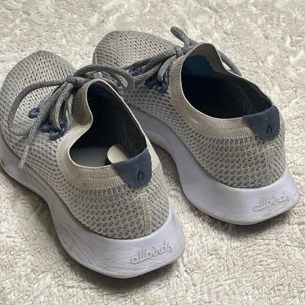 Women’s Size 7 all birds